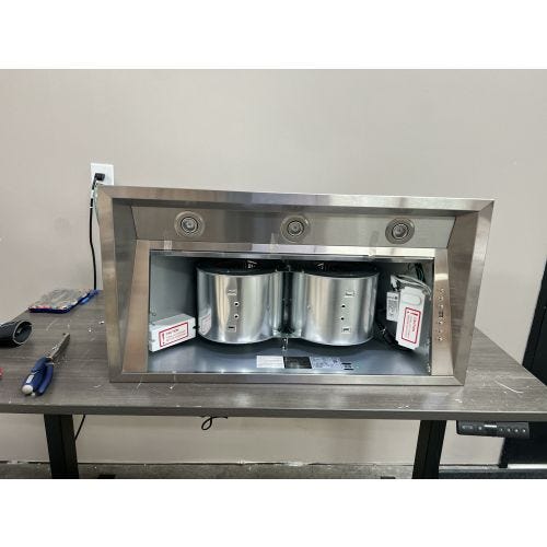 (1182) Zline 36" 700 CFM